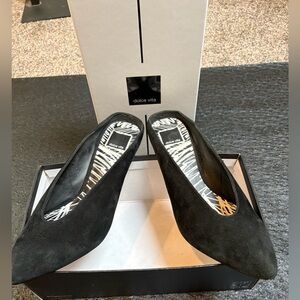 Dolce Vita worn once LEDELL onyx suede 3 1/2” heel